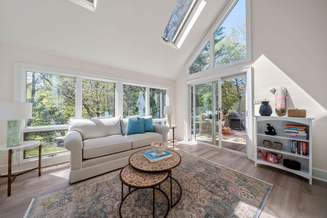 24 Winding Way, Plymouth, MA 02360