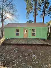 465 Impala Drive, Onalaska, TX 77360