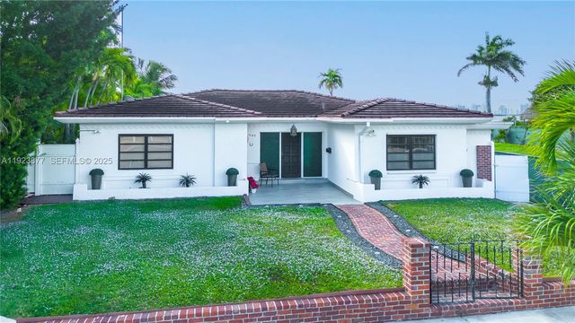 1680 S Treasure Dr, North Bay Village, FL 33141