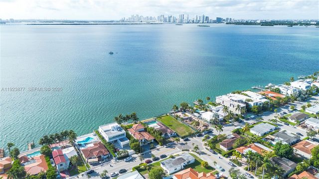 1680 S Treasure Dr, North Bay Village, FL 33141