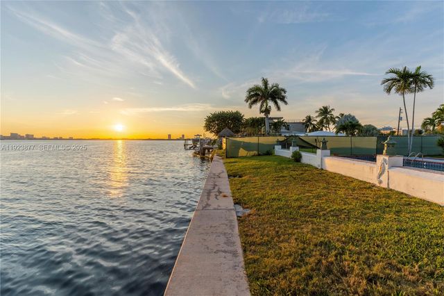 1680 S Treasure Dr, North Bay Village, FL 33141