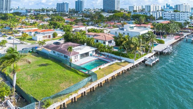 1680 S Treasure Dr, North Bay Village, FL 33141