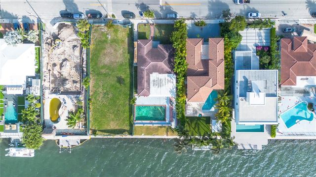 1680 S Treasure Dr, North Bay Village, FL 33141