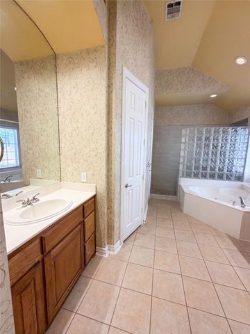 3228 Tearose Drive, Richardson, TX 75082