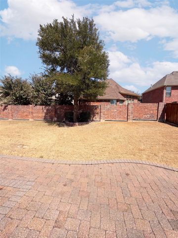 3228 Tearose Drive, Richardson, TX 75082