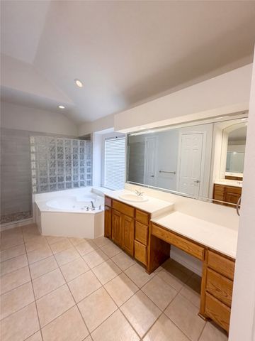 3228 Tearose Drive, Richardson, TX 75082