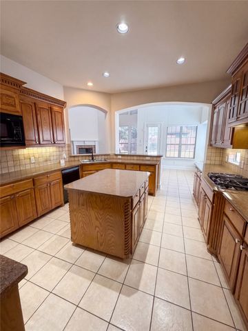 3228 Tearose Drive, Richardson, TX 75082