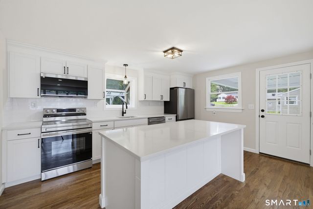 62 Kingswood Lane, Wolcott, CT 06716