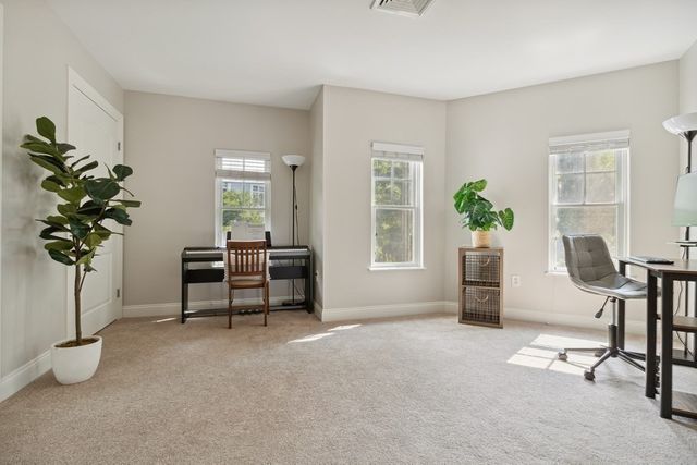 501 Commerce Dr 1210, Braintree, MA 02184