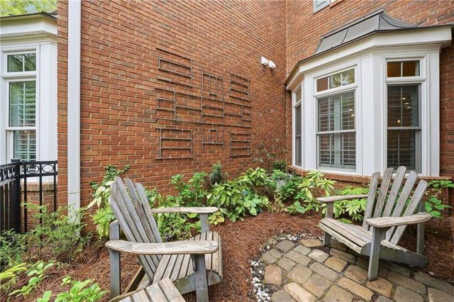 8420 Parker Place, Roswell, GA 30076