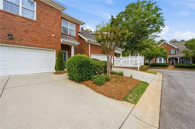 8420 Parker Place, Roswell, GA 30076