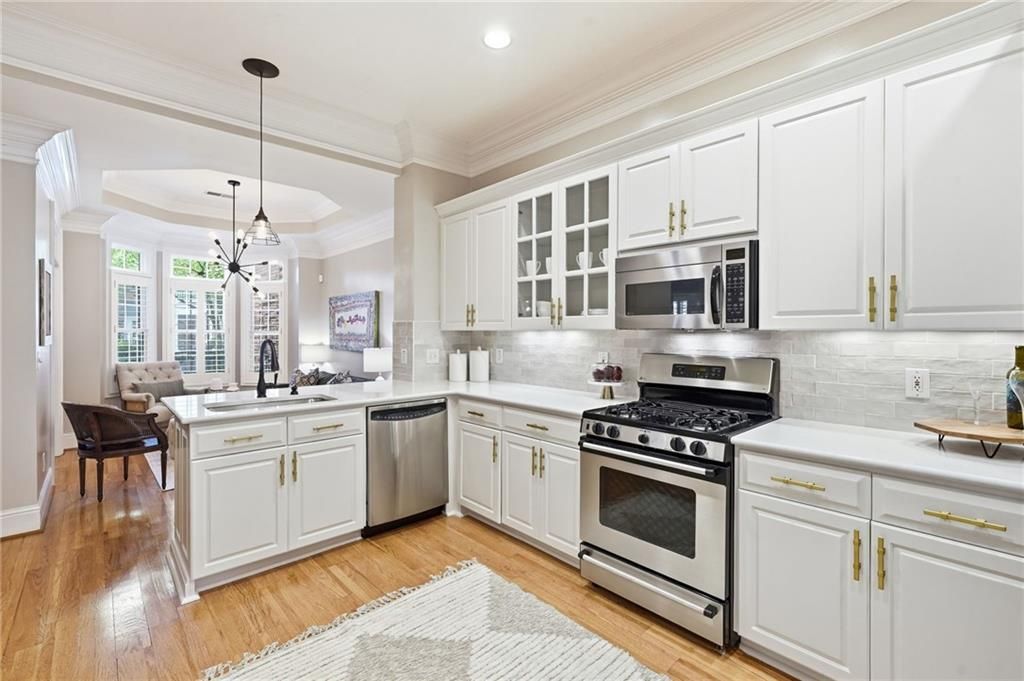 8420 Parker Place, Roswell, GA 30076