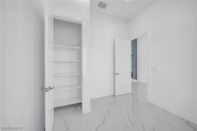 2828 NW 5th TER, Cape Coral, FL 33993