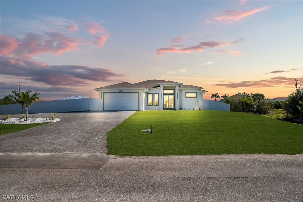 2828 NW 5th TER, Cape Coral, FL 33993