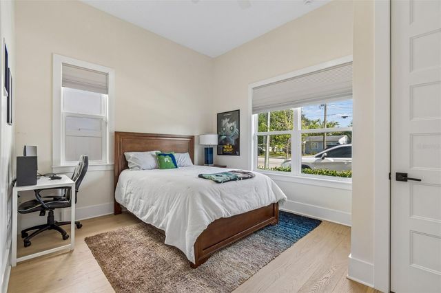 4022 W BAY TO BAY BOULEVARD, Tampa, FL 33629