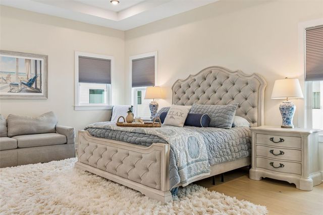 4022 W BAY TO BAY BOULEVARD, Tampa, FL 33629
