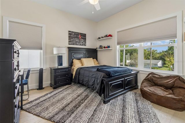 4022 W BAY TO BAY BOULEVARD, Tampa, FL 33629
