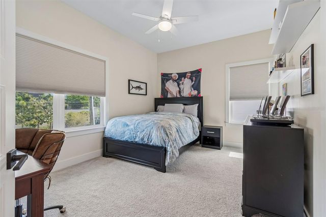 4022 W BAY TO BAY BOULEVARD, Tampa, FL 33629