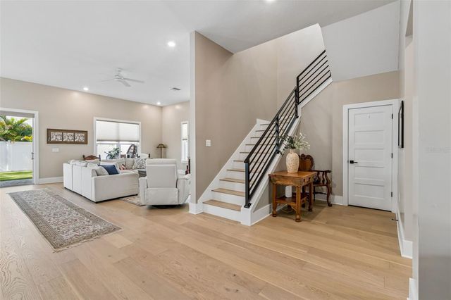 4022 W BAY TO BAY BOULEVARD, Tampa, FL 33629