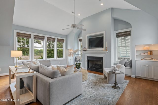 1043 Headwater Cove Lane, Wilmington, NC 28403