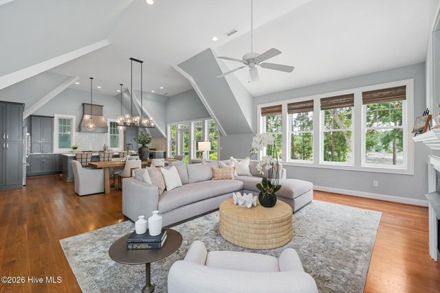 1043 Headwater Cove Lane, Wilmington, NC 28403