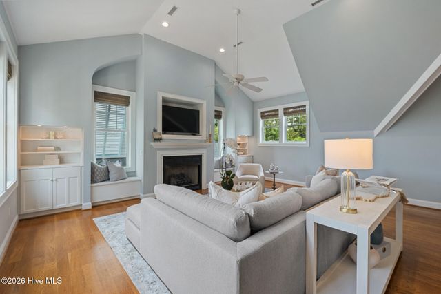 1043 Headwater Cove Lane, Wilmington, NC 28403