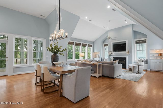 1043 Headwater Cove Lane, Wilmington, NC 28403