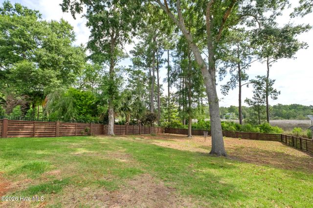1043 Headwater Cove Lane, Wilmington, NC 28403