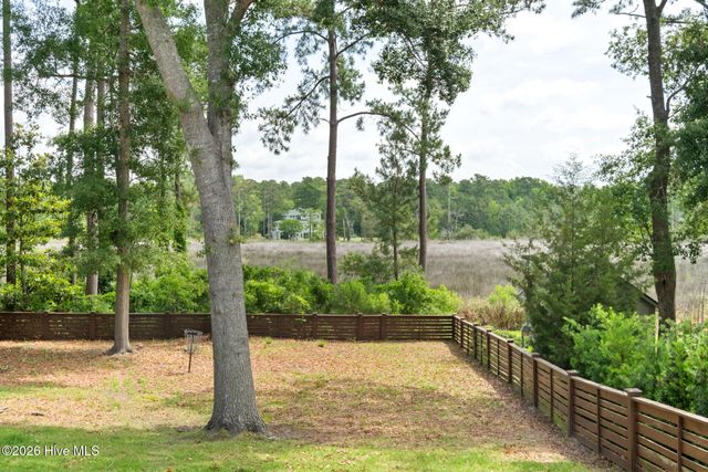 1043 Headwater Cove Lane, Wilmington, NC 28403