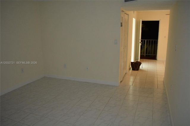 13100 SW 92nd Ave A-PH13, Miami, FL 33176