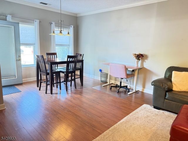 608 Brittany Dr, Wayne Twp., NJ 07470