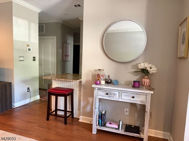 608 Brittany Dr, Wayne Twp., NJ 07470