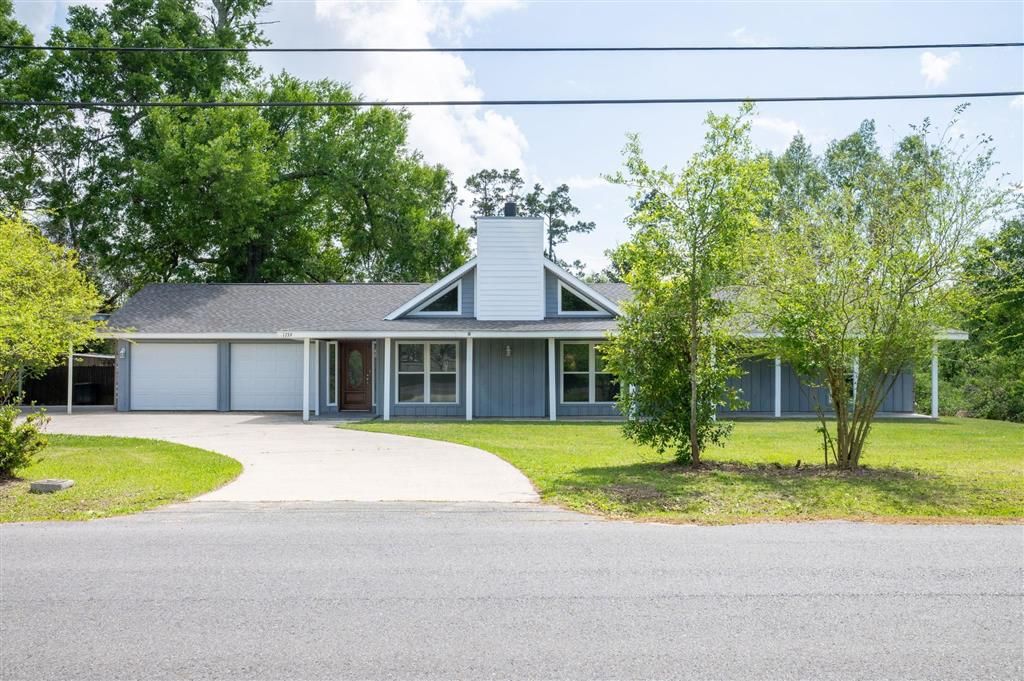 1739 S Borel Dr Drive, Lake Charles, LA 70611