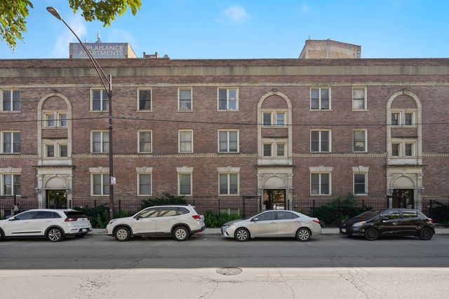 1167 E 61st Street 2, Chicago, IL 60637