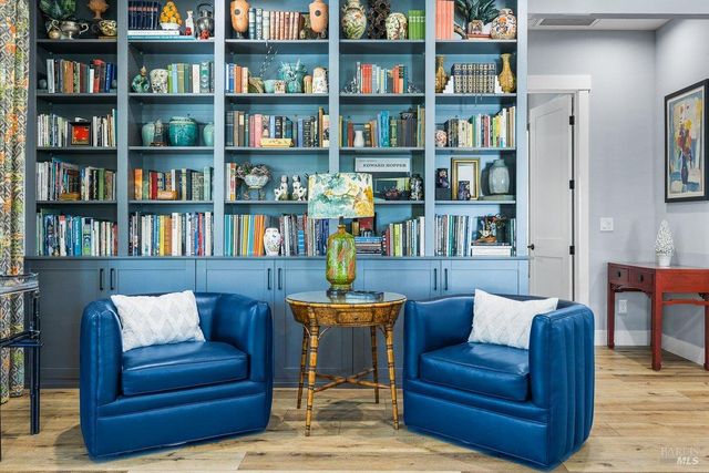 3700 Paxton Pl, Santa Rosa, CA 95404