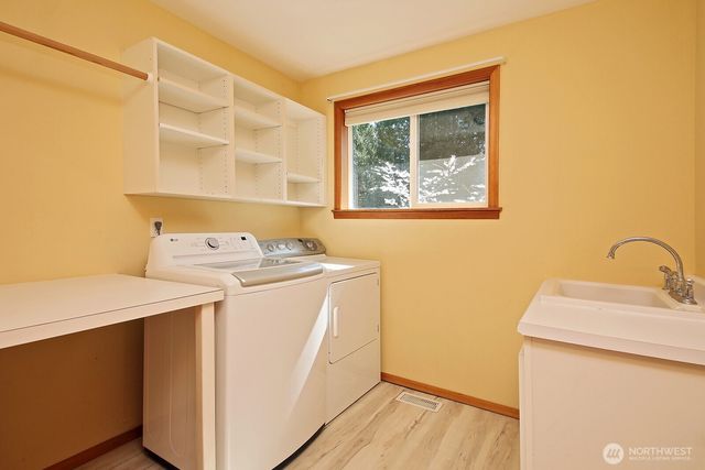 2876 Doc Savage Drive, Langley, WA 98260