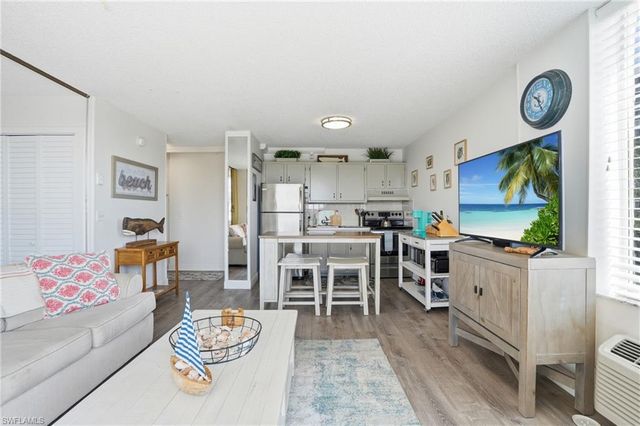 7300 Estero BLVD 102, Fort Myers Beach, FL 33931