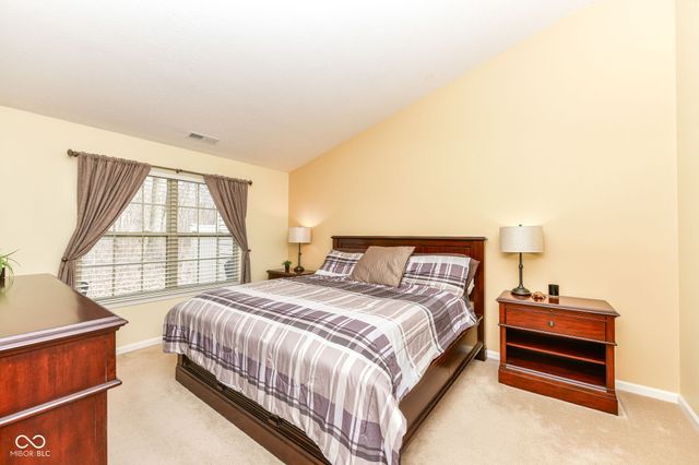 11764 Whisperwood Way, Fishers, IN 46037