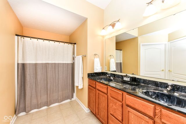 11764 Whisperwood Way, Fishers, IN 46037