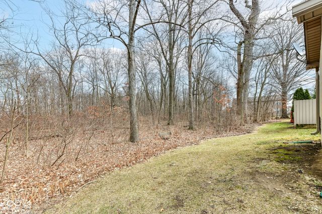 11764 Whisperwood Way, Fishers, IN 46037