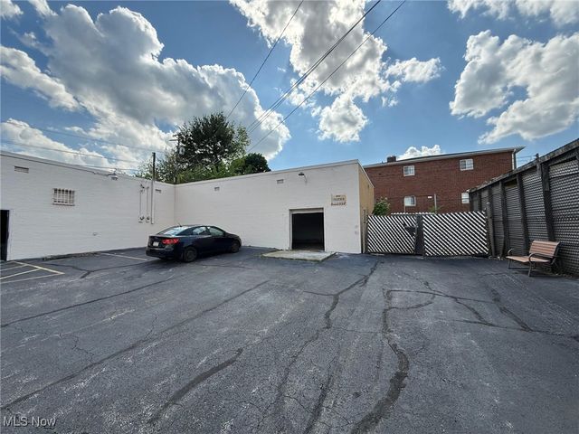 5370 Ridge Road, Parma, OH 44129