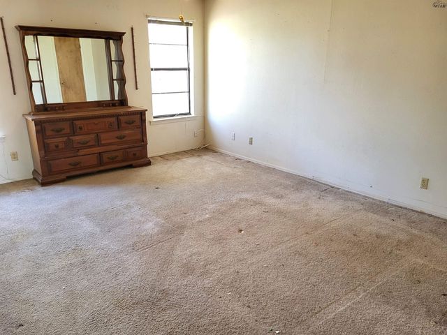 4427 MCNIEL AVENUE, Wichita Falls, TX 76308