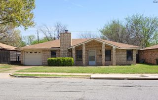 4427 MCNIEL AVENUE, Wichita Falls, TX 76308