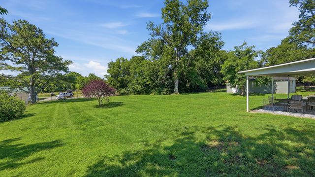 931 Fox Ln, Lewisburg, TN 37091
