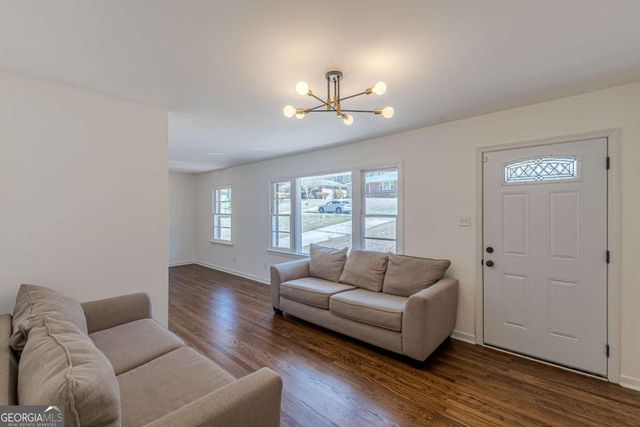 2773 Fairlane Drive SE, Atlanta, GA 30354