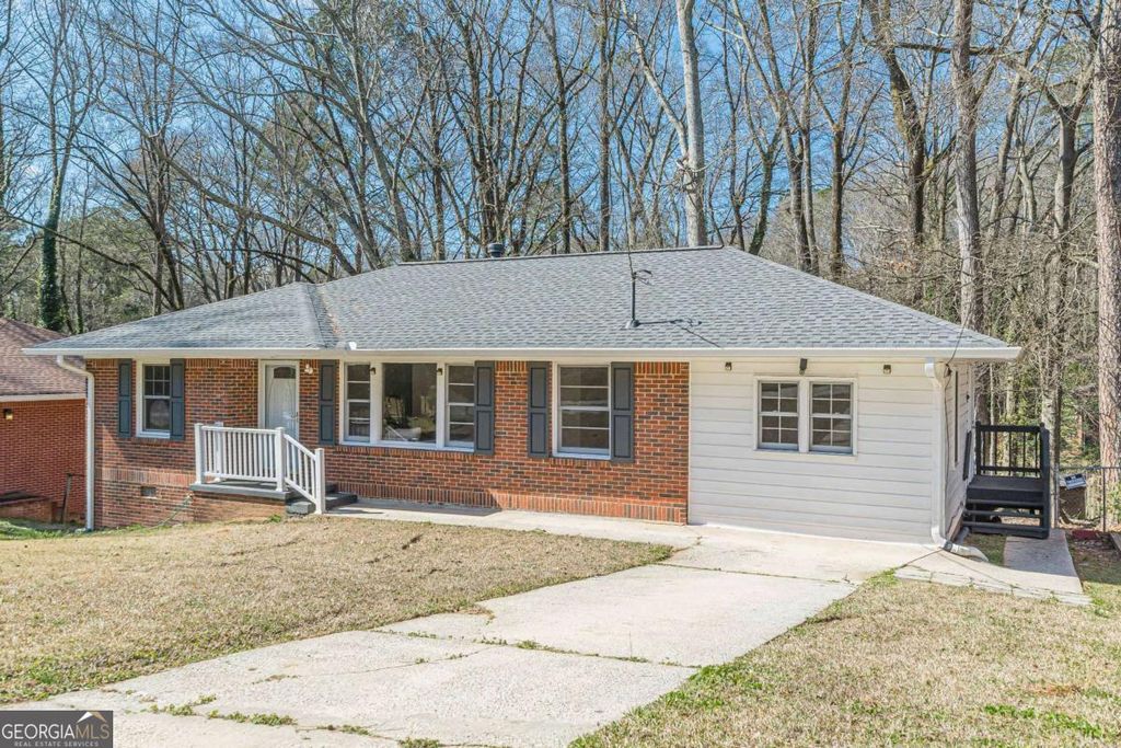 2773 Fairlane Drive SE, Atlanta, GA 30354
