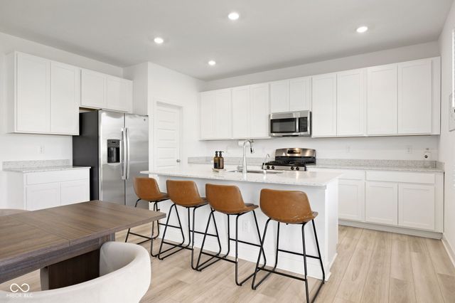 1355 Inverness Drive, Avon, IN 46123