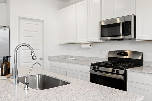 1355 Inverness Drive, Avon, IN 46123