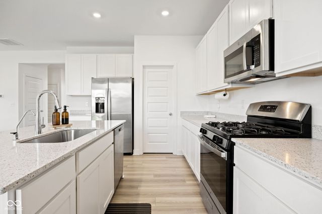 1355 Inverness Drive, Avon, IN 46123