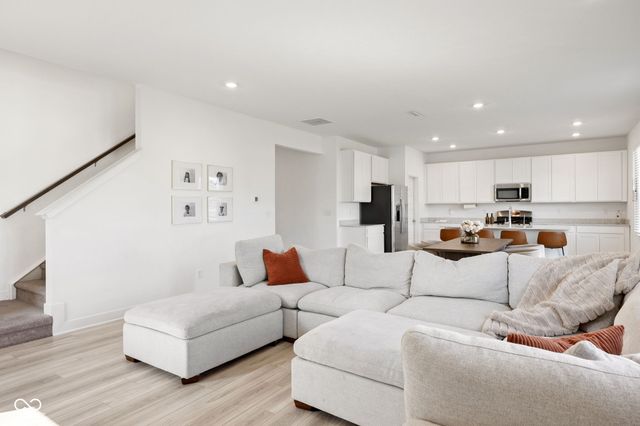 1355 Inverness Drive, Avon, IN 46123